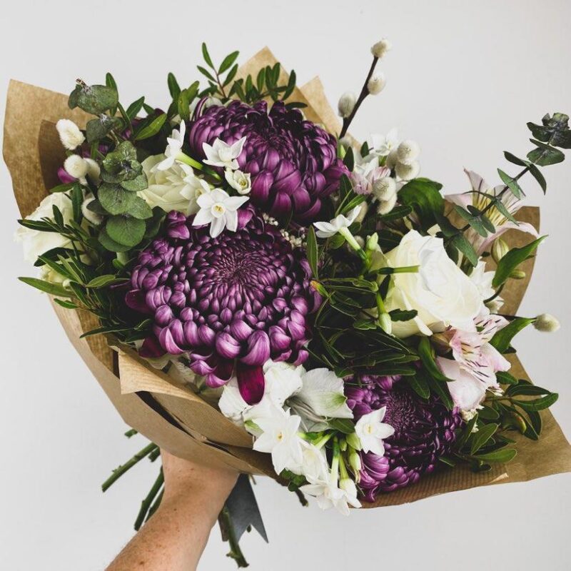 Hand tied bouquets Flower delivery Essex Wedding bouquets